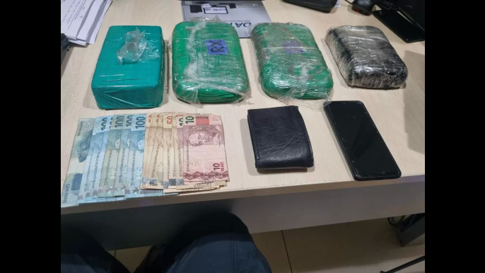 Homem é preso por tráfico de drogas e corrupção ativa em Capanema